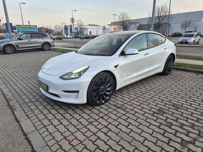 TESLA MODEL 3 Performance AWD (Automata)