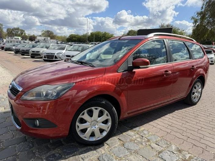 FORD FOCUS 1.6 Ti-VCT Titanium