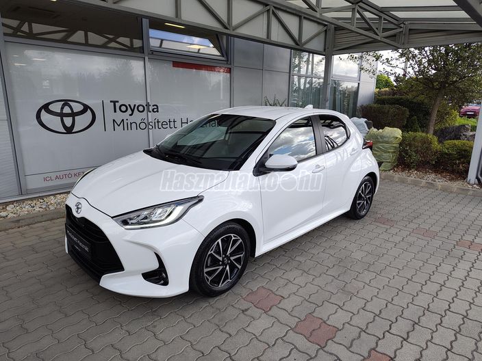 TOYOTA YARIS 1.5 VVT-i Comfort Style Tech