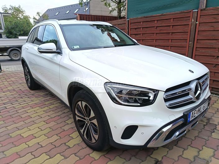 MERCEDES-BENZ GLC 200 4Matic 9G-TRONIC Mild hybrid drive