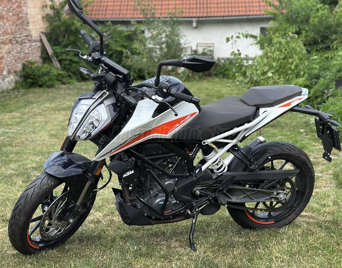 KTM 390 DUKE