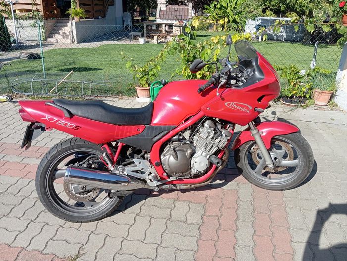YAMAHA XJ 600 S