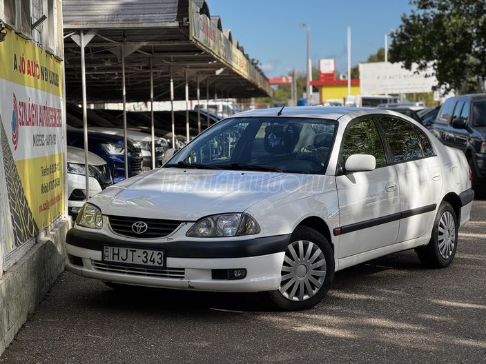 TOYOTA AVENSIS 1.6
