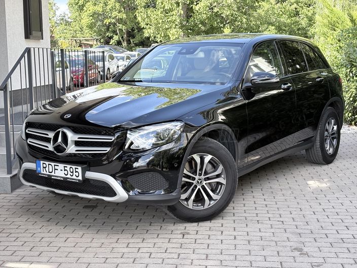 MERCEDES-BENZ GLC 250 4Matic 9G-TRONIC
