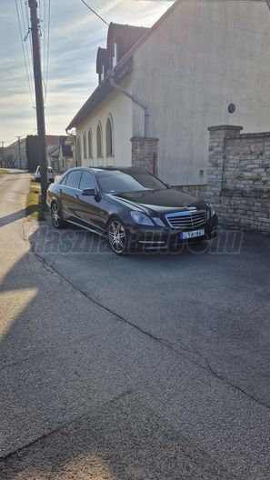 MERCEDES-BENZ E 350