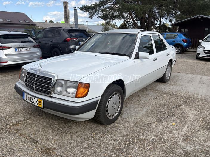 MERCEDES-BENZ W 124
