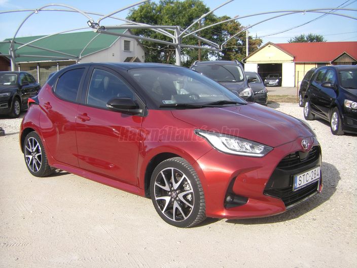TOYOTA YARIS 1.5 VVT-i Selection Style CVT