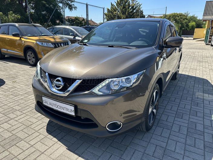 NISSAN QASHQAI 1.6 DIG-T Tekna