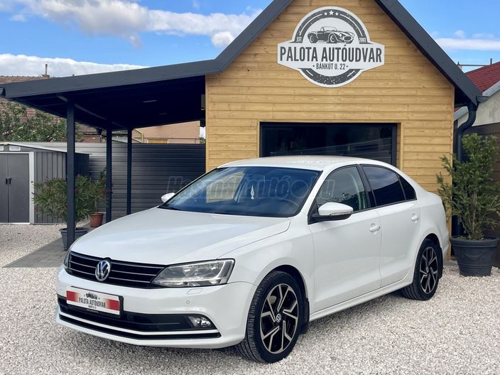 VOLKSWAGEN JETTA 1.4 TSI BMT Comfortline
