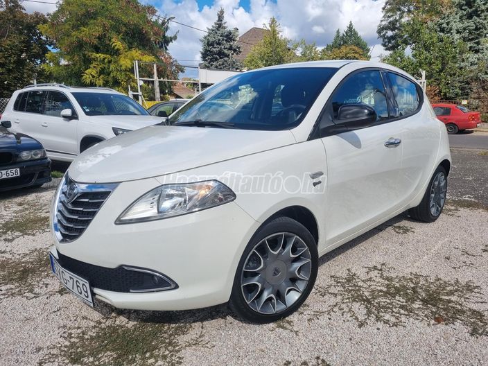 LANCIA YPSILON 1.2 8V Gold