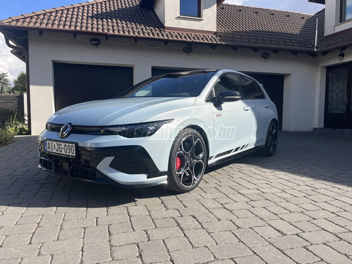 VOLKSWAGEN GOLF VIII 2.0 TSI GTI Clubsport DSG