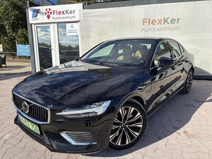 VOLVO S60 2.0 [T8] Recharge Plus Bright AWD Geartronic
