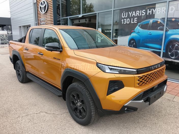 TOYOTA HILUX 2.8 D-4D MHEV 4x4 Double Invincible (Automata)