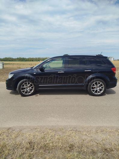 FIAT FREEMONT 2.0 Mjet Lounge 4x4 (Automata) (7 személyes )