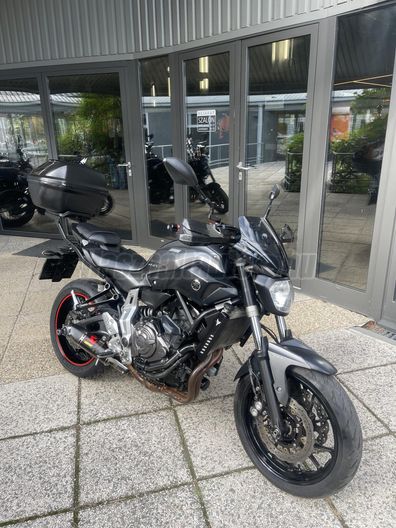YAMAHA MT-07