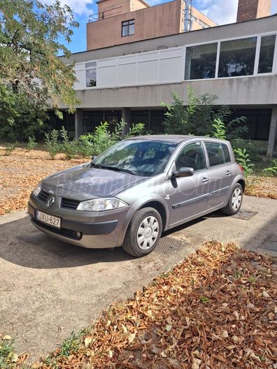 RENAULT MEGANE 1.5 dCi Authentique