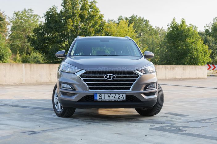 HYUNDAI TUCSON 1.6 GDI Travel