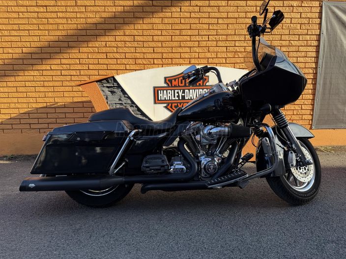 HARLEY-DAVIDSON ROAD GLIDE ULTRA