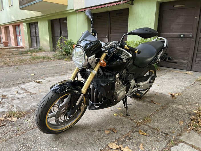 HONDA CB 600 F (HORNET)