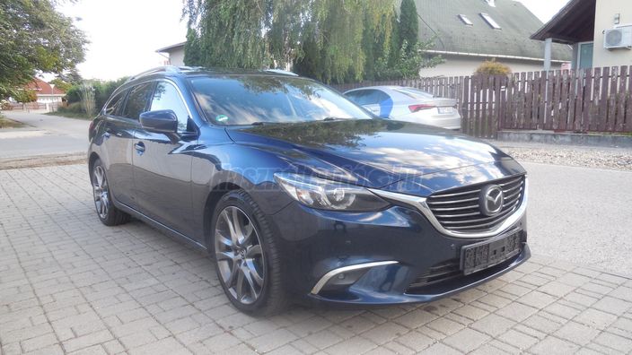 MAZDA 6 Sportkombi 2.2 CD Revolution Top