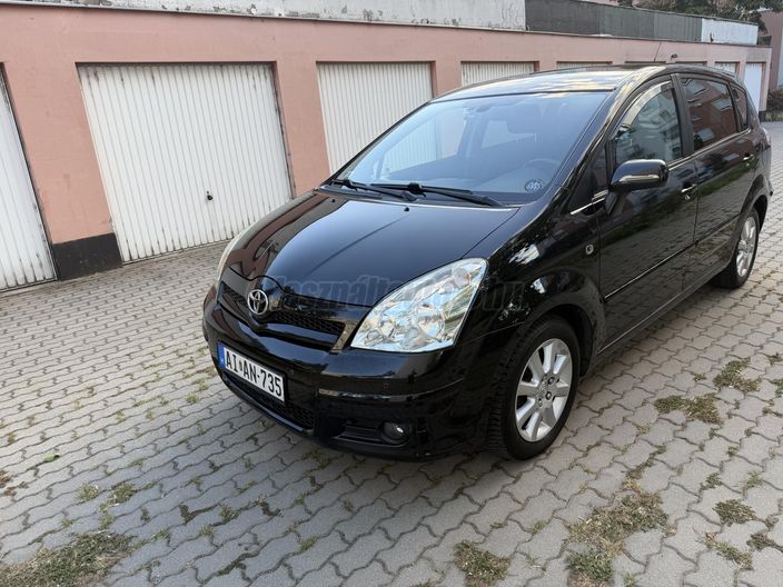 TOYOTA COROLLA VERSO 1.8 Linea Sol M-MT