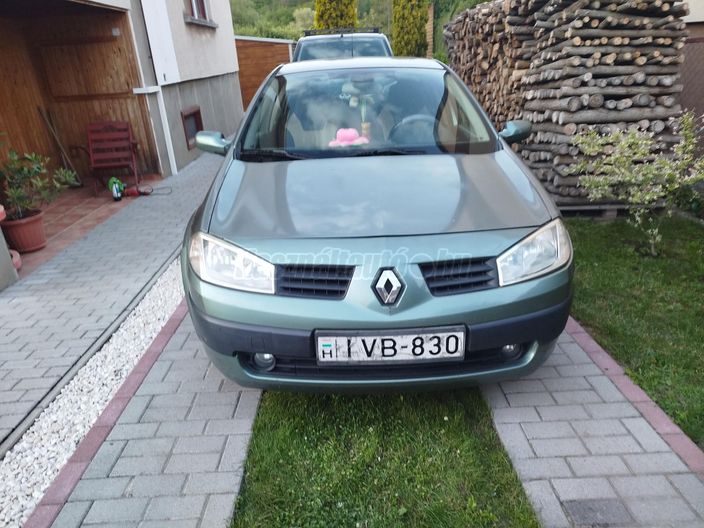 RENAULT MEGANE 1.4 Authentique Plus