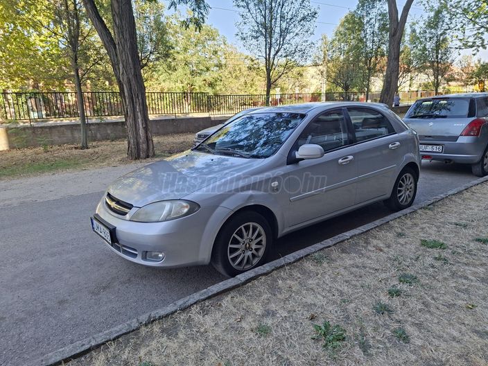 CHEVROLET LACETTI 1.6 16V Elite