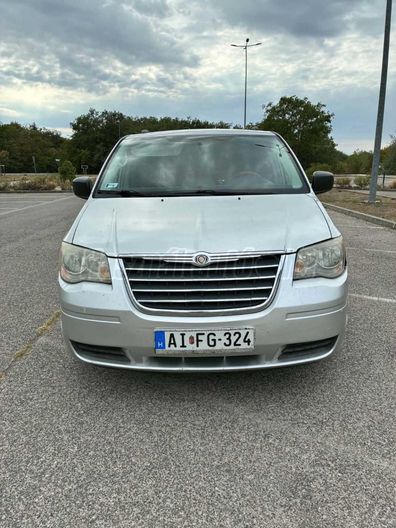 CHRYSLER GRAND VOYAGER 2.8 CRD LX (Automata) (7 személyes )