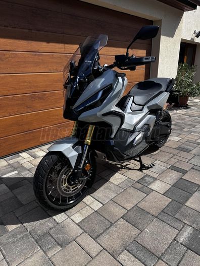 HONDA X-ADV