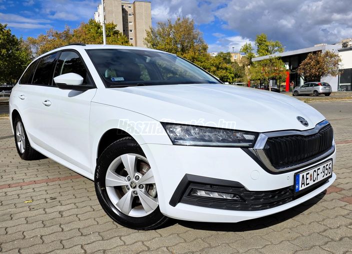 SKODA OCTAVIA Combi 2.0 TDI SCR Ambition DSG
