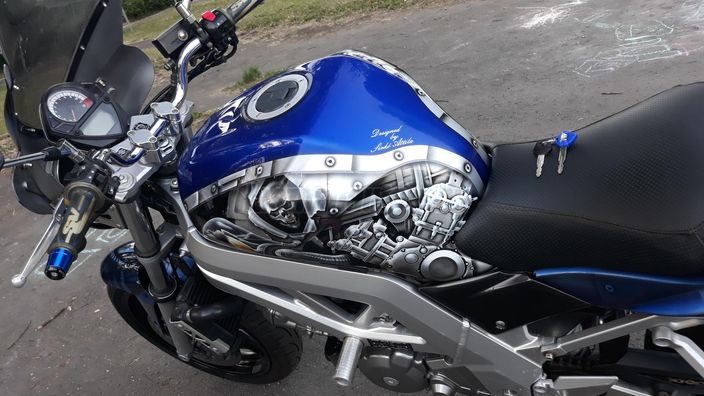 SUZUKI SV 650 N