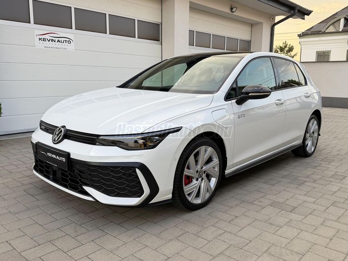 VOLKSWAGEN GOLF VIII 1.5 TSI GTE Plug-In-Hybrid DSG