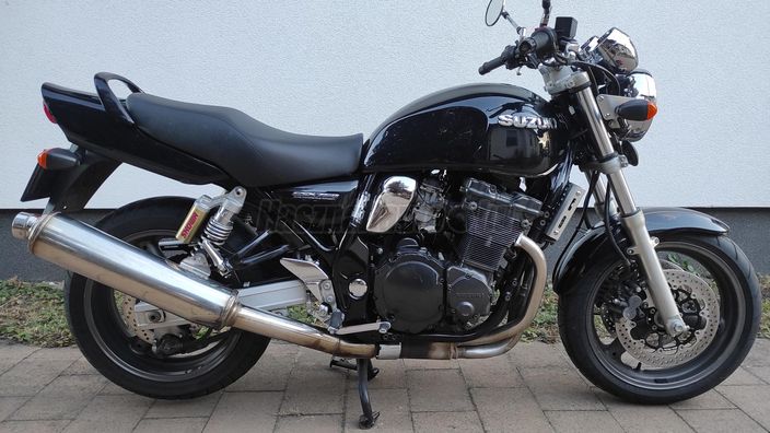 SUZUKI GSX 750 E