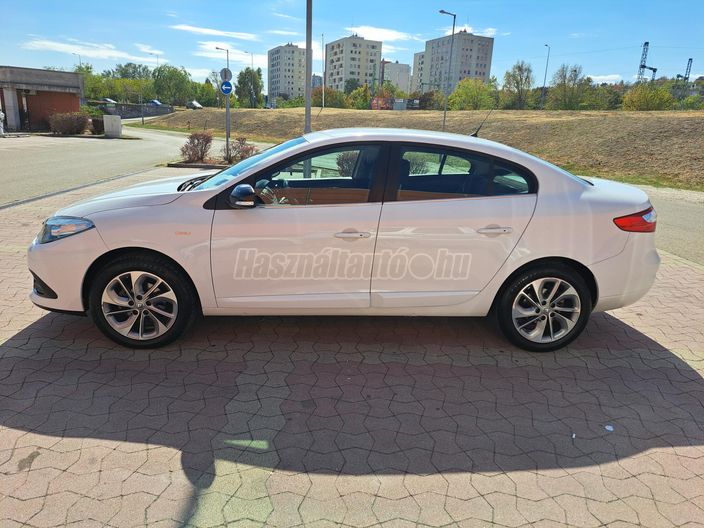 RENAULT FLUENCE 1.6 Limited