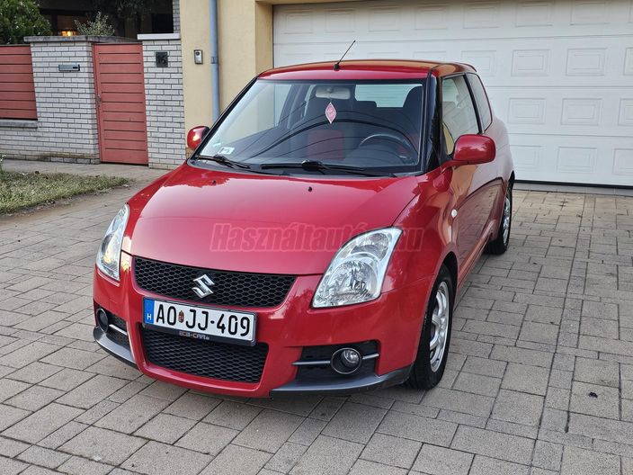 SUZUKI SWIFT 1.6 SPORT Navigátor