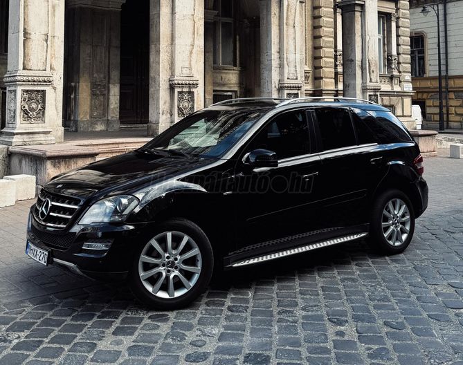 MERCEDES-BENZ ML 300 CDI BlueEFFICIENCY (Automata)