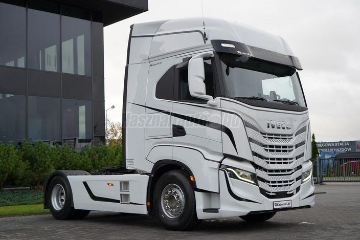 IVECO S-WAY / 480 / RETARDER / I-PARK COOL / OPONY 100% / EURO 6