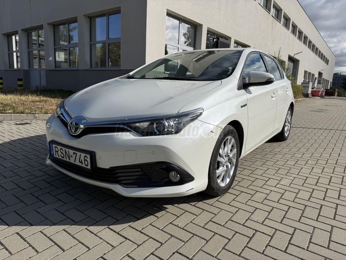 TOYOTA AURIS 1.8 HSD Active Trend+ (Automata)