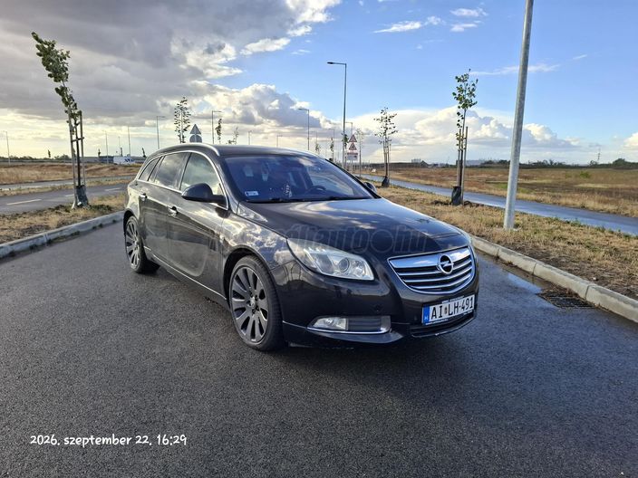 OPEL INSIGNIA Sports Tourer 2.0 CDTI Cosmo (Automata)