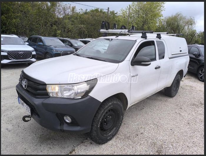 TOYOTA HILUX 2.4 D-4D 4x4 Extra Live