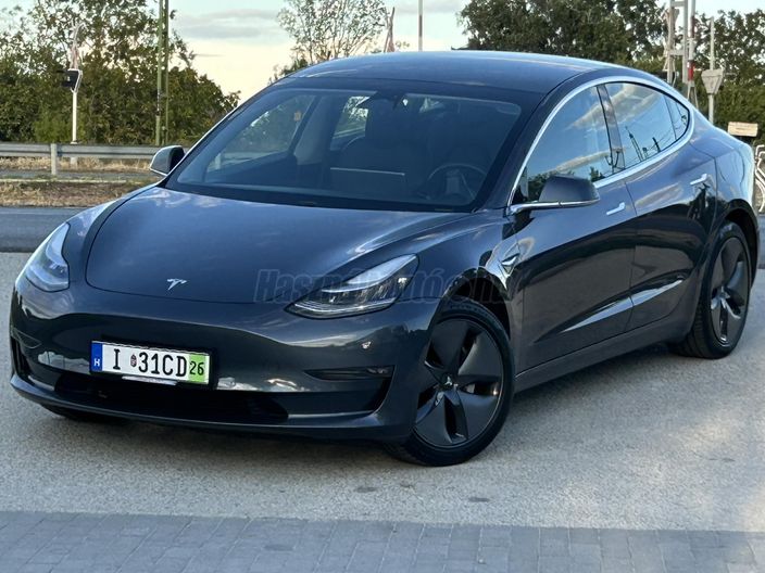 TESLA MODEL 3 Standard Range Plus Aut