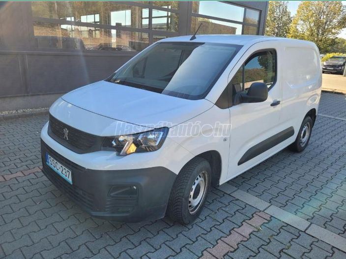 PEUGEOT PARTNER 1.5 BlueHDi 100 L1 (3 személyes )