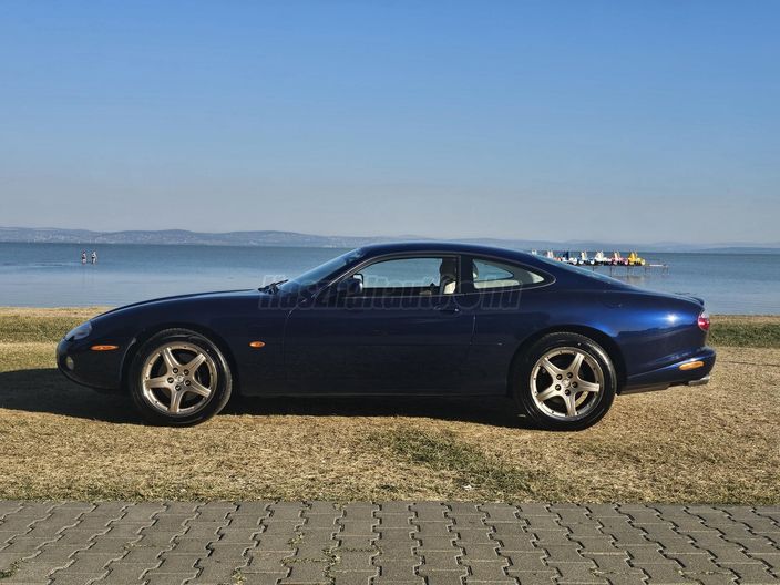 JAGUAR XK XKR 4.0 Coupe (Automata)