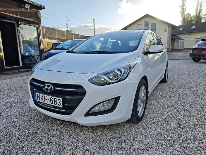 HYUNDAI I30 CW 1.6 CRDi HP Business
