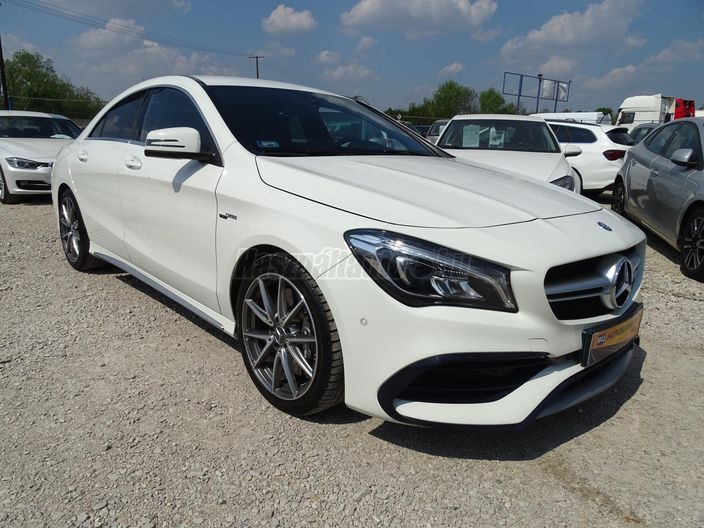 MERCEDES-AMG CLA 45 4Matic 7G-DCT