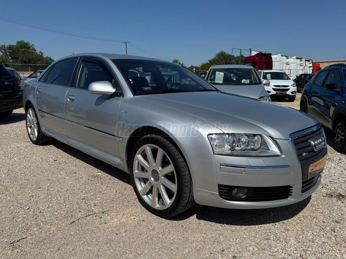 AUDI A8 quattro 6.0 W12 Tiptronic ic Lang