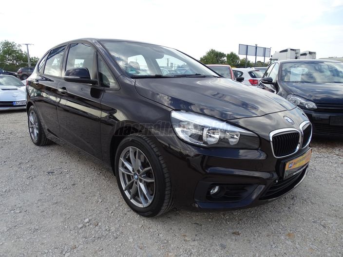 BMW 225 225i xDrive Luxury (Automata)