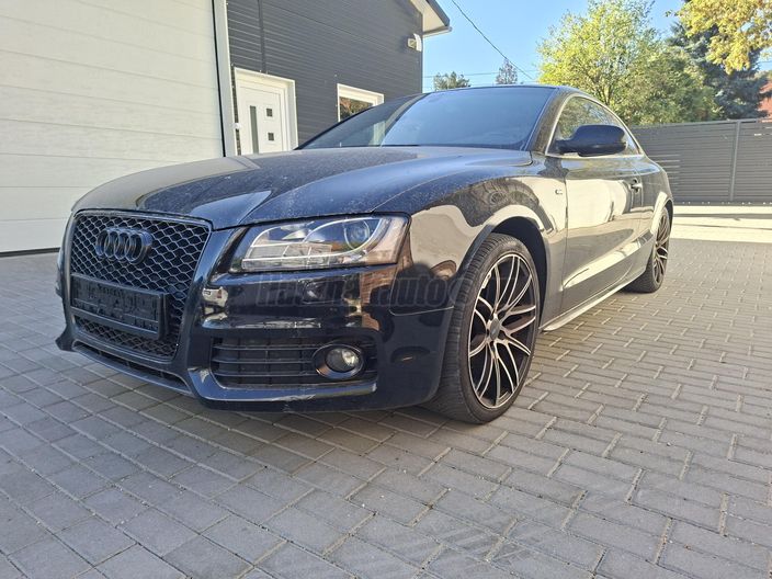 AUDI A5 Coupé 2.0 T FSi