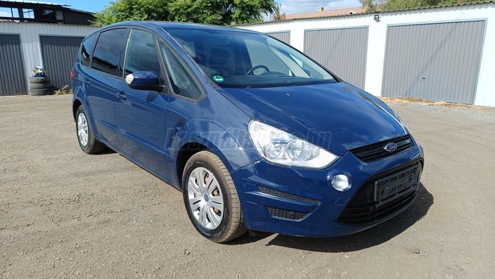 FORD S-MAX 2.0 Titanium