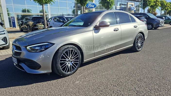 MERCEDES-BENZ C 200 9G-TRONIC Mild hybrid drive